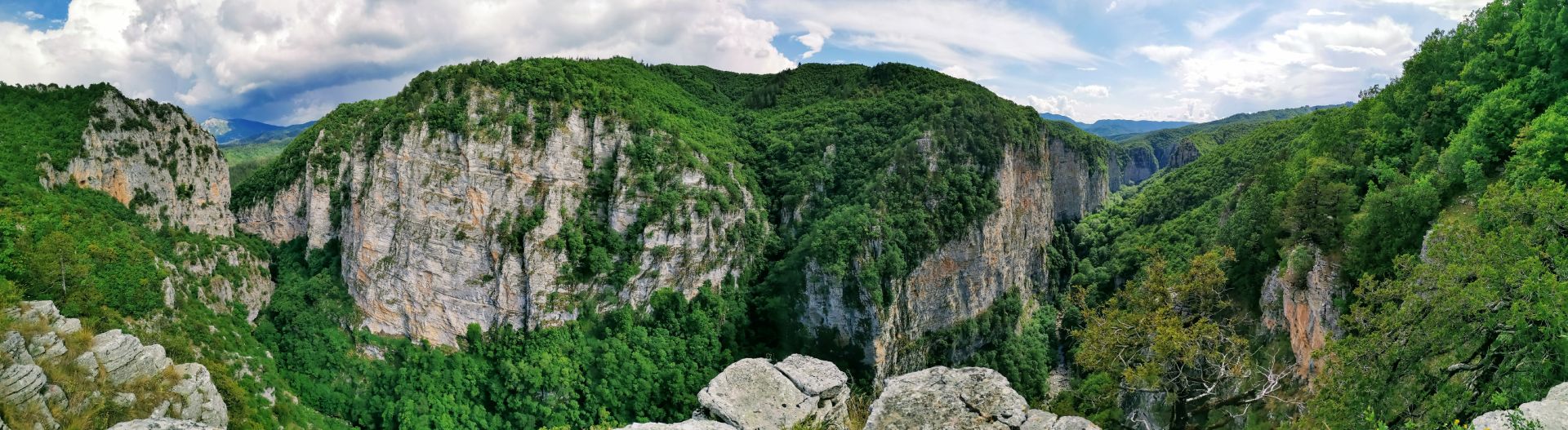 Jeden skútr a dva maniaci